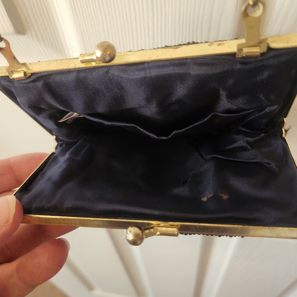 Vintage Scallop Black Beaded Kiss Clasp Closure Evening Bag Pocketbook Purse - Picture 5 of 6